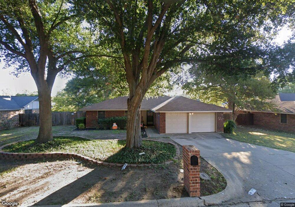 2708 Springbrooke Dr, Hurst, TX 76054 - photo 1