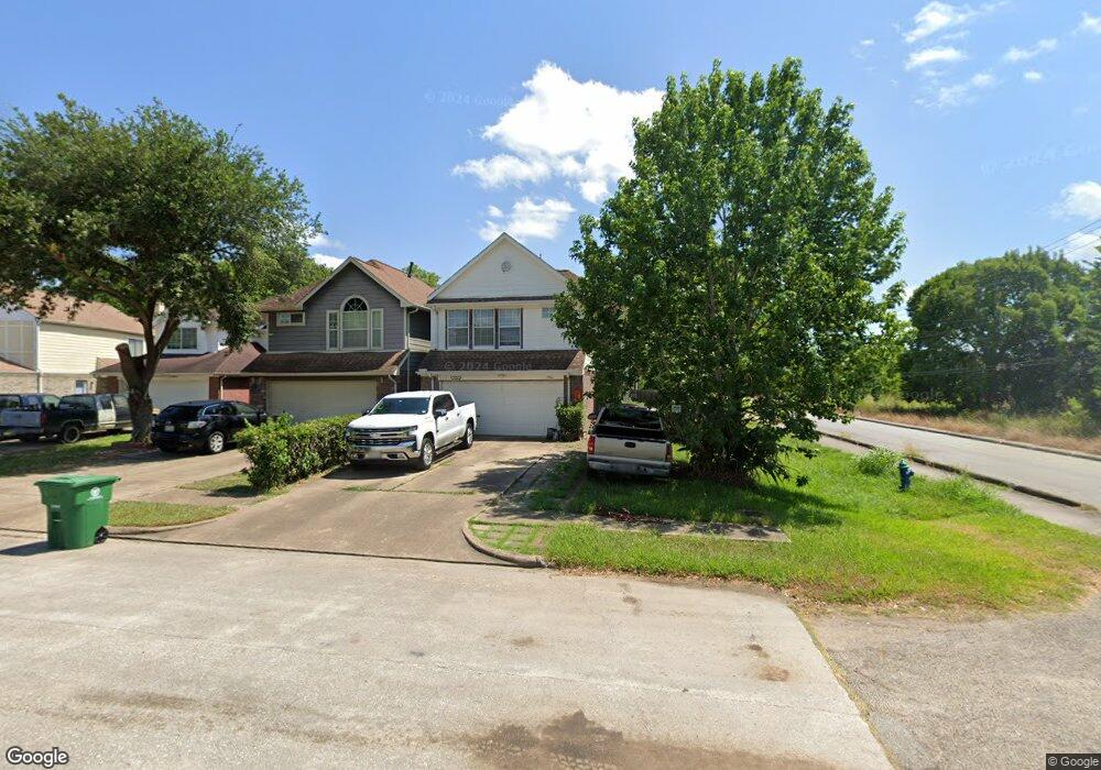 9351 Kingsflower Cir, Houston, TX 77075 - photo 1