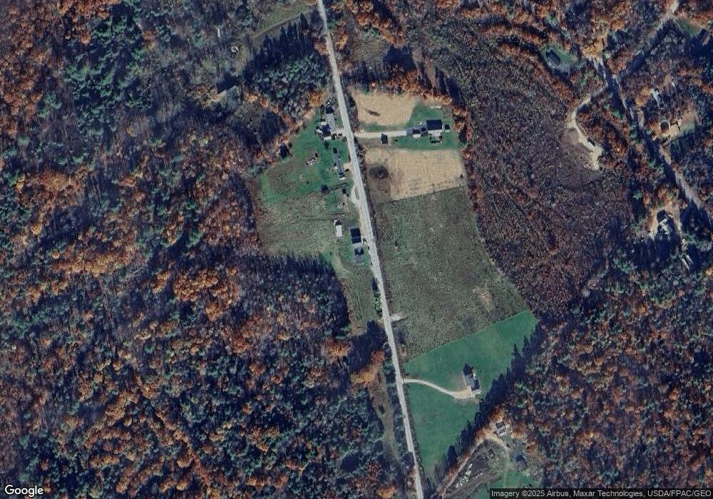 486 Old Stage Rd, Sanbornville, NH 03872 - photo 1