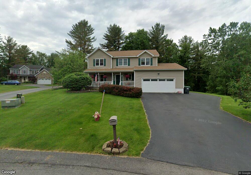 6942 Suzanne Ct, Schenectady, NY 12303 - photo 1