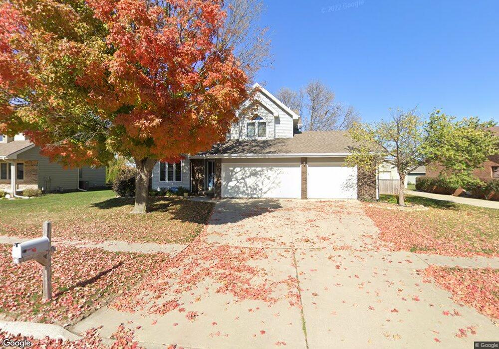 2318 N 7th Ave E, Newton, IA 50208 - photo 1