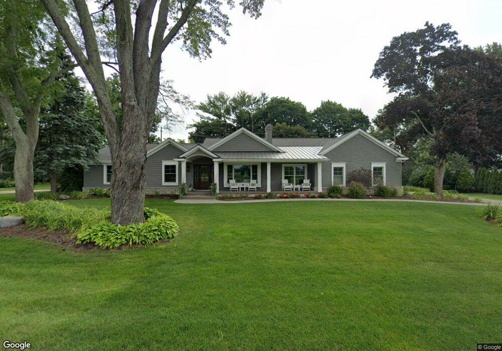 6335 Golfview Dr, Bloomfield Hills, MI 48301 - photo 1