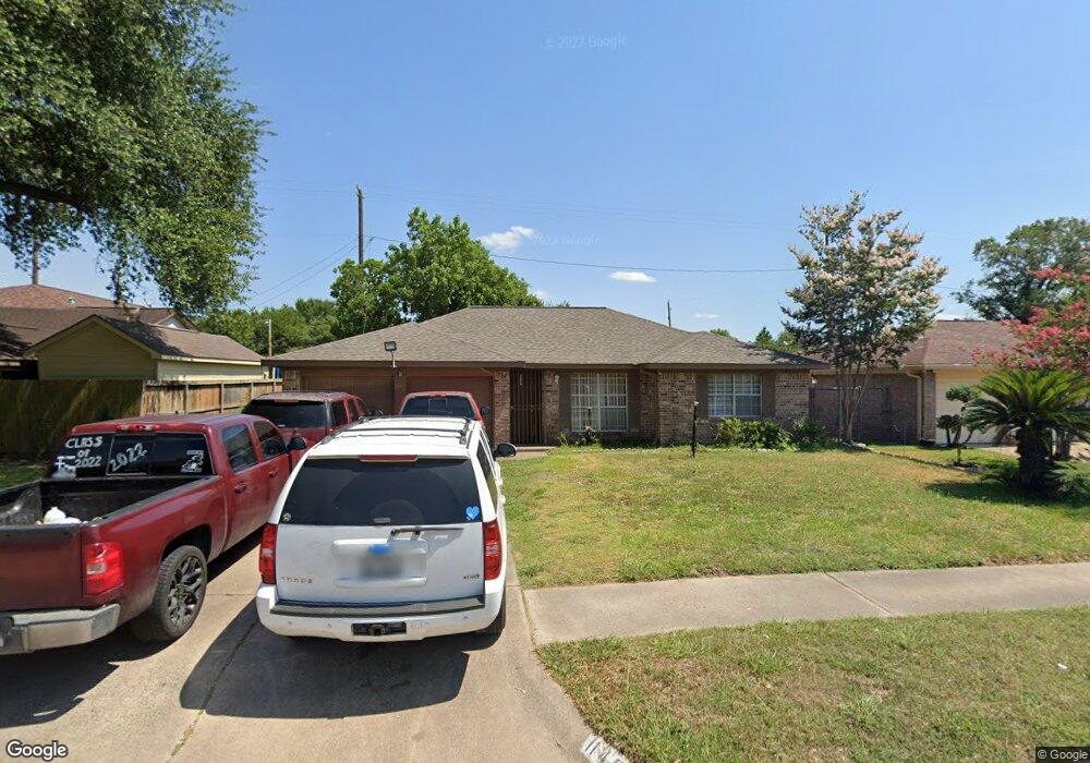 1146 Twin Falls Rd, Houston, TX 77088 - photo 1