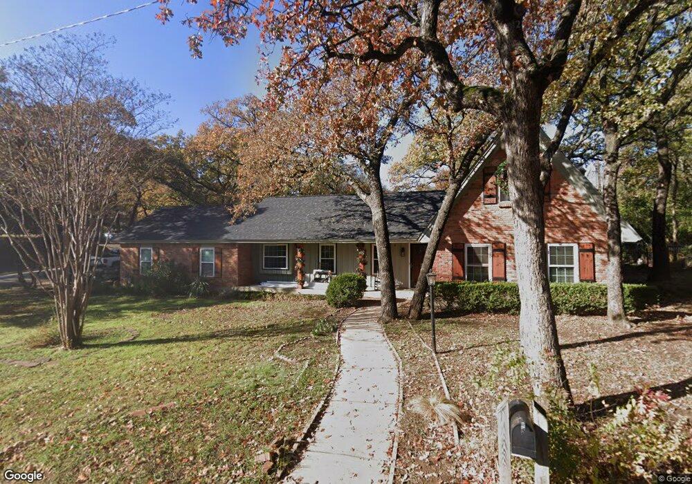 1013 Circle Ln, Bedford, TX 76022 - photo 1