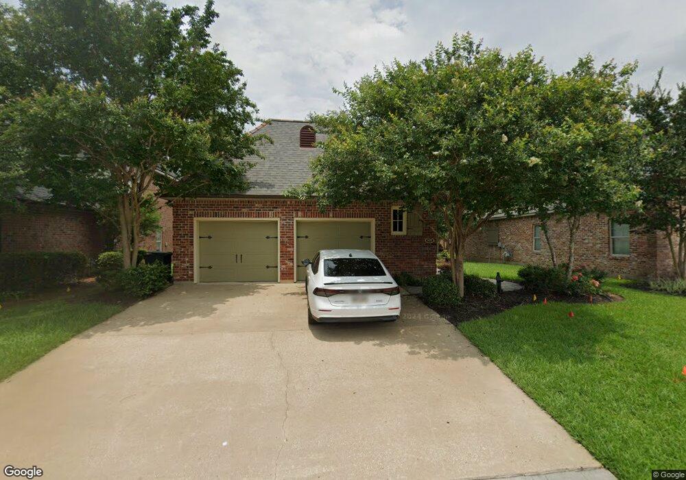 908 Chartres St, Lake Charles, LA 70605 - photo 1