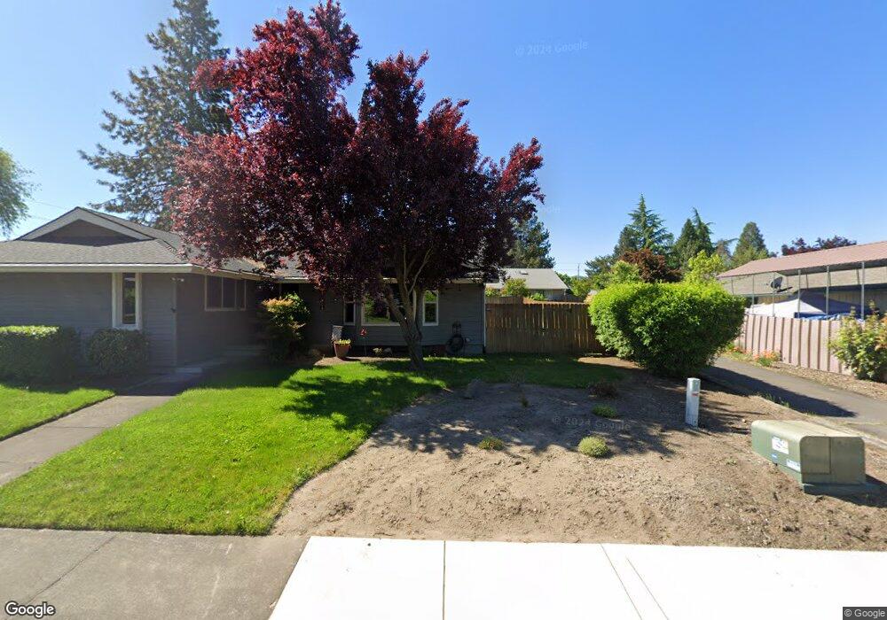 2435 E McAndrews Rd, Medford, OR 97504 - photo 1