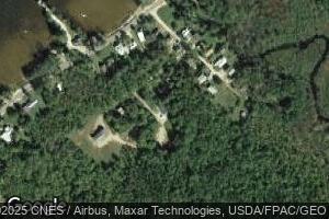 8 Pine St, Roxbury, ME 04275
