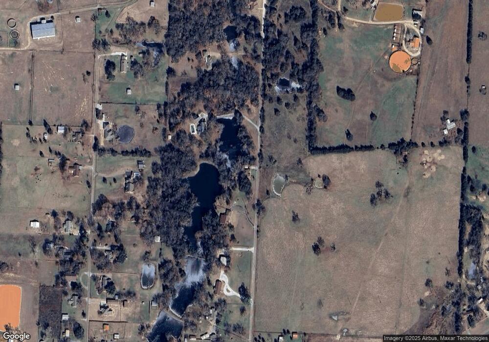 251 E Fox Creek Ln, Whitesboro, TX 76273 - photo 1