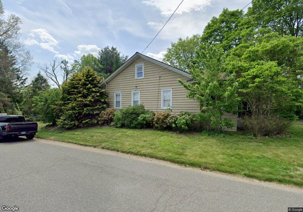 267 Park Ln, Trumbull, CT 06611 - photo 1