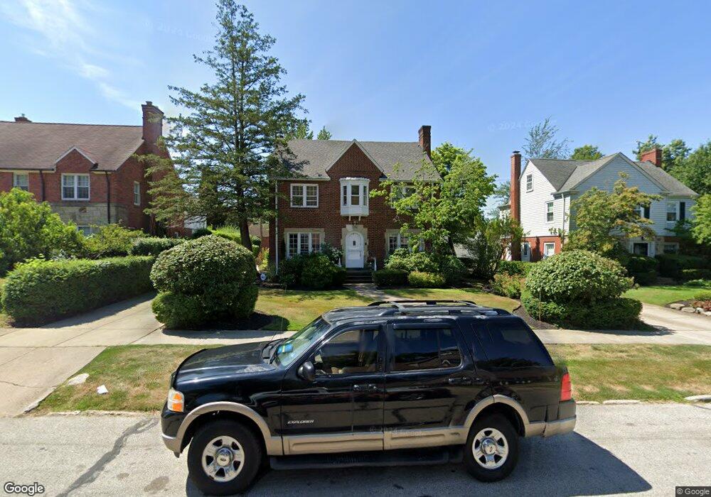 3498 Severn Rd, Cleveland, OH 44118 - photo 1