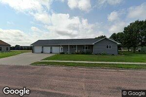 105 Cherry Ln, Chamberlain, SD 57325