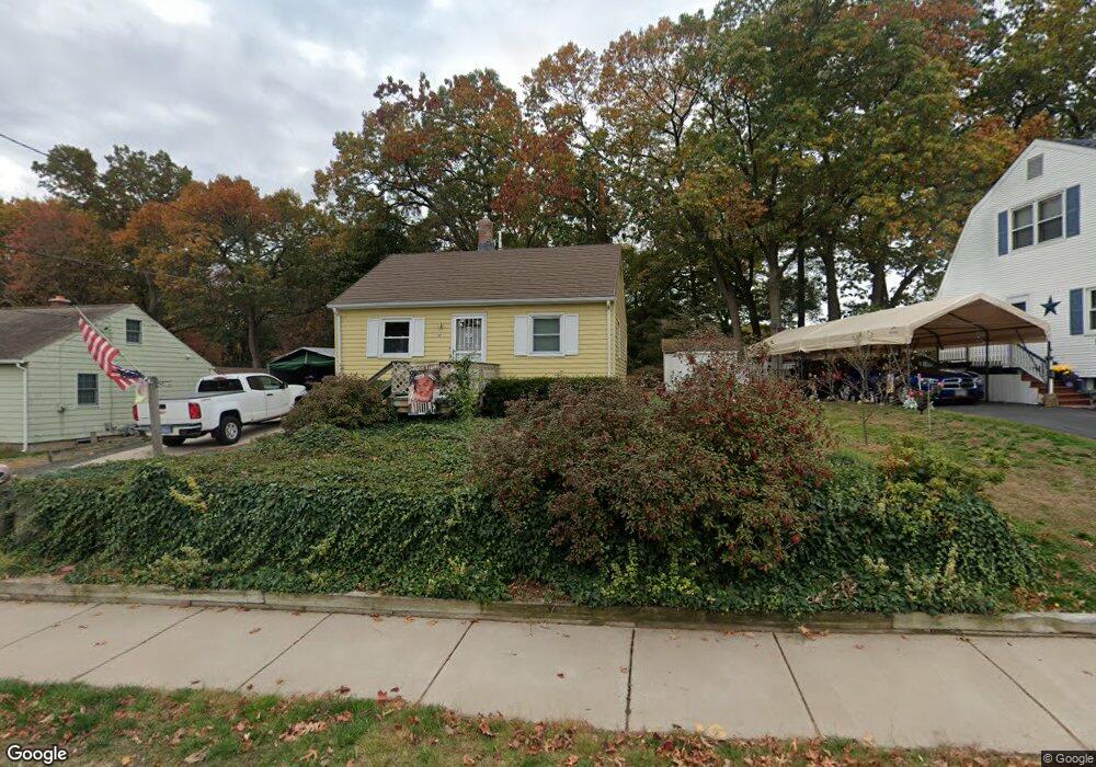 92 Deepwood Dr, Manchester, CT 06040 - photo 1