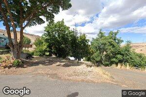 312 Lincoln Ave, Maupin, OR 97037