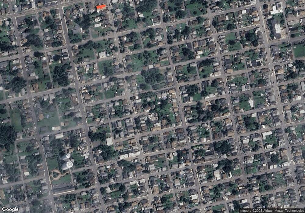 731 W 9th St, Hazleton, PA 18201 - photo 1