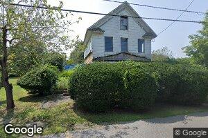 57 S Jamesport Ave, Riverhead, NY 11901