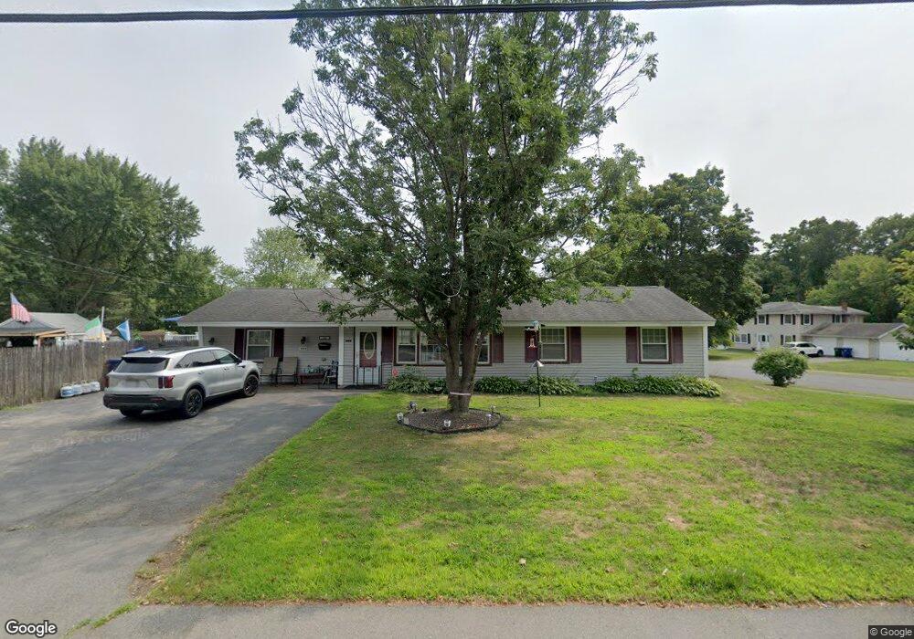 105 Wenham St, Danvers, MA 01923 - photo 1