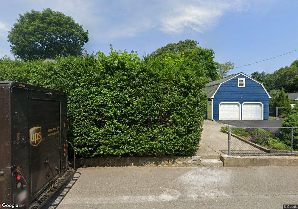 135 Oak St, Dedham, MA 02026 - photo 1