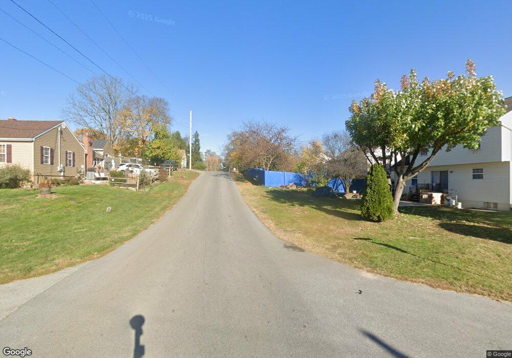 102 N Marshall St, Ranson, WV 25438 - photo 1