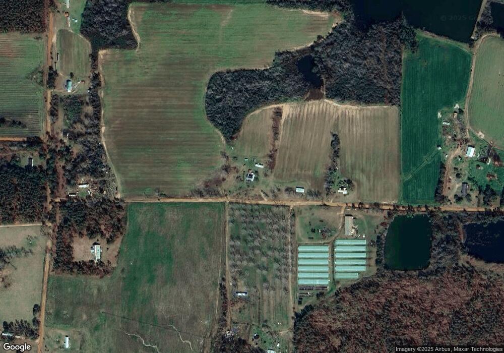 2478 Dolly Brock Rd, Douglas, GA 31535 - photo 1