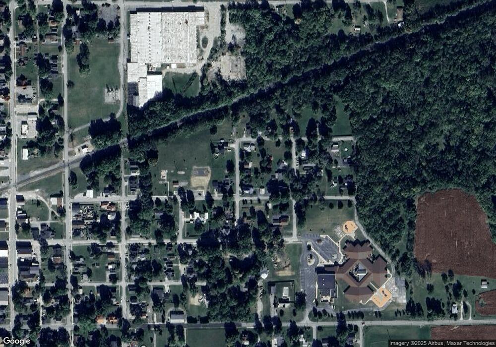 135 N State St, Andrews, IN 46702 - photo 1