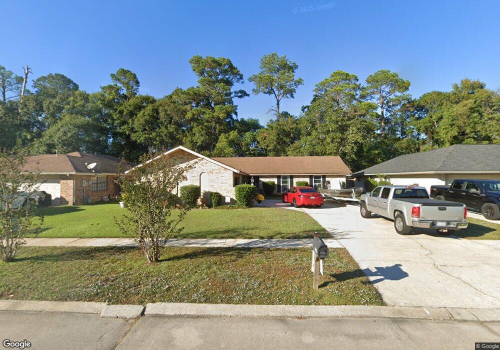 1418 Constitution Dr, Slidell, LA 70458 - photo 1