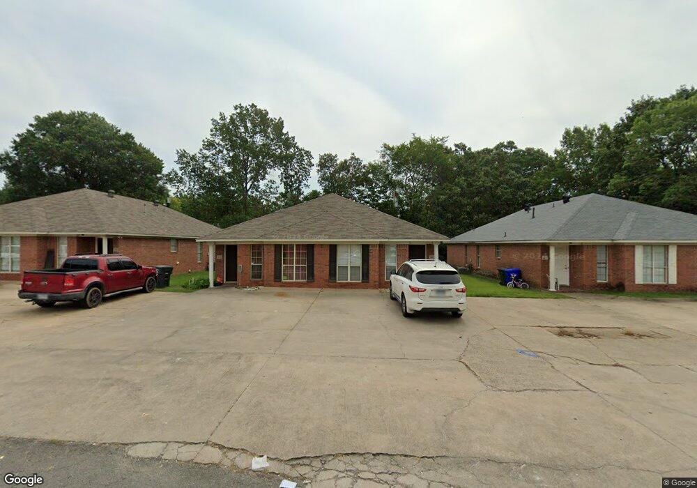 302 Mildred St, Conway, AR 72034 - photo 1