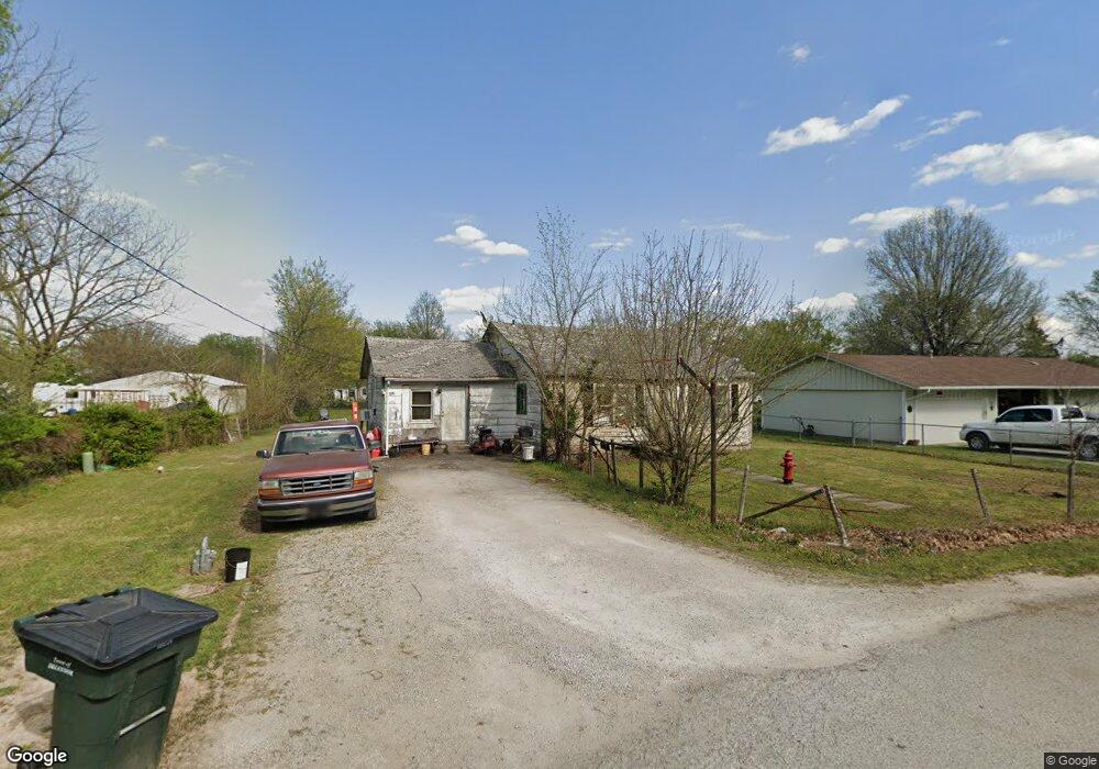 917 S B St, Skiatook, OK 74070 - photo 1