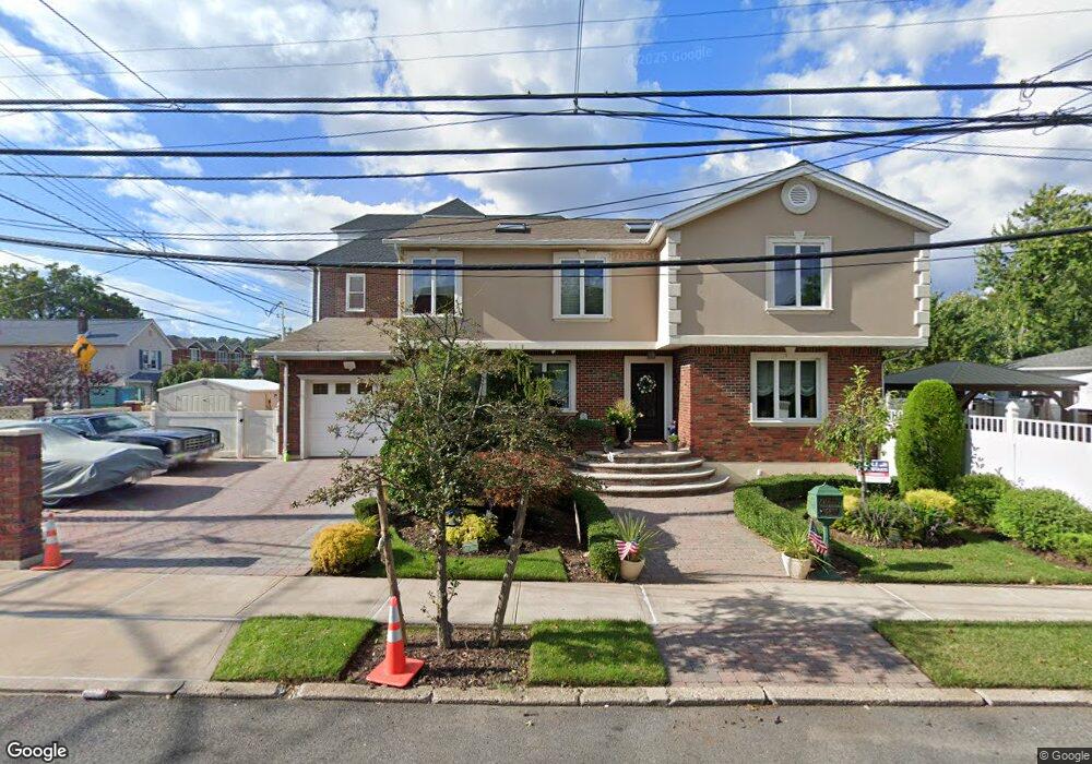 95 Leslie Ave, Staten Island, NY 10305 - photo 1