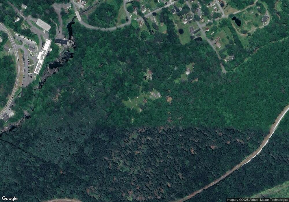 510 Mountain Spring Ave, Hawley, PA 18428 - photo 1