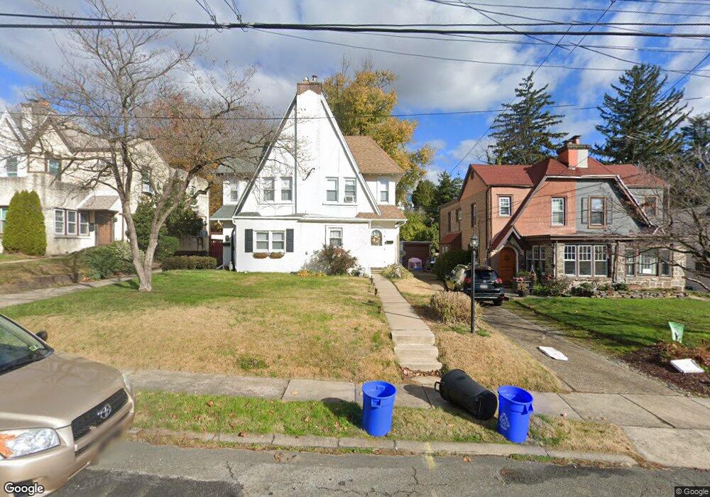 371 Lakeview Ave, Drexel Hill, PA 19026 - photo 1