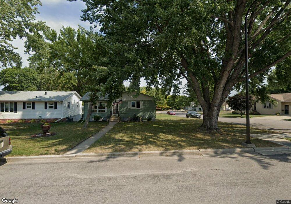 1100 N Spring St, New Ulm, MN 56073 - photo 1