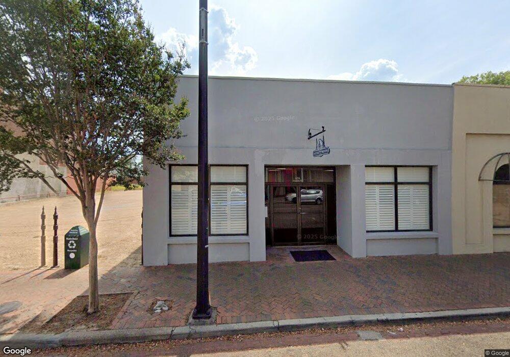 626 Franklin St, Natchez, MS 39120 - photo 1