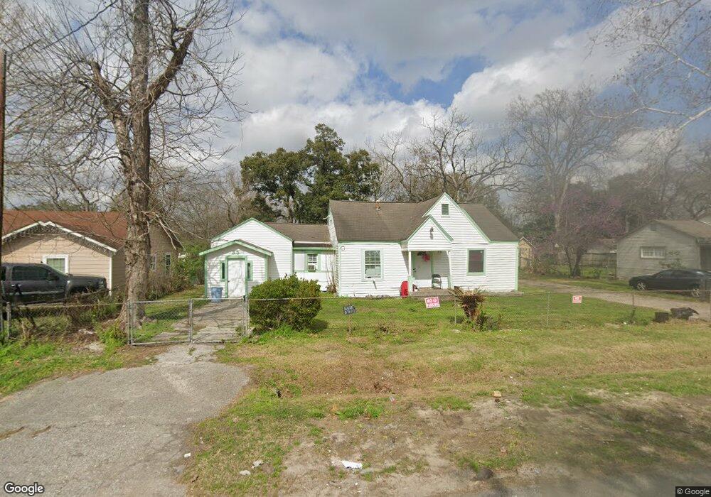 55 Burress St, Houston, TX 77022 - photo 1