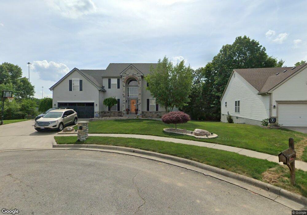 5945 Carnegie Cove Ct, Columbus, OH 43213 - photo 1