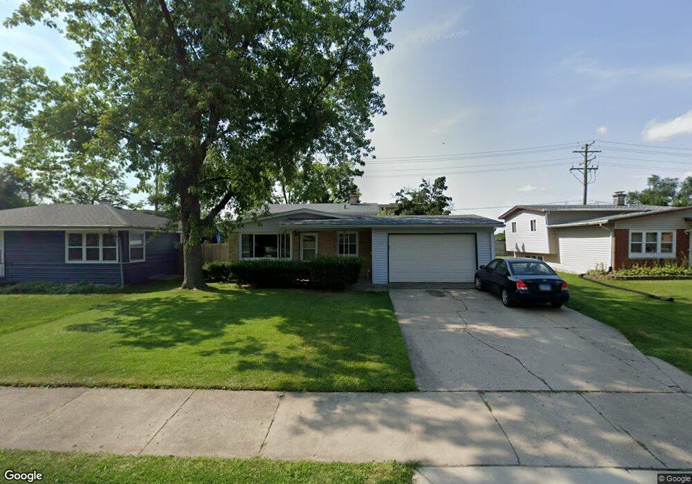 2637 W Grove Ave, Waukegan, IL 60085 - photo 1