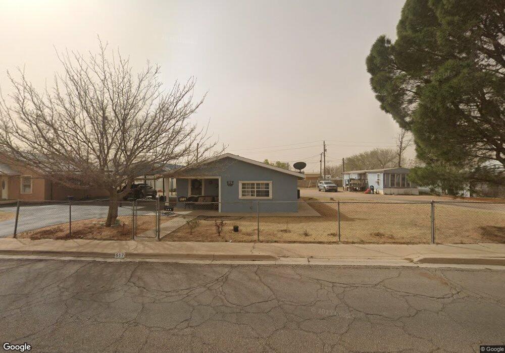 517 E Dunnam St, Hobbs, NM 88240 - photo 1
