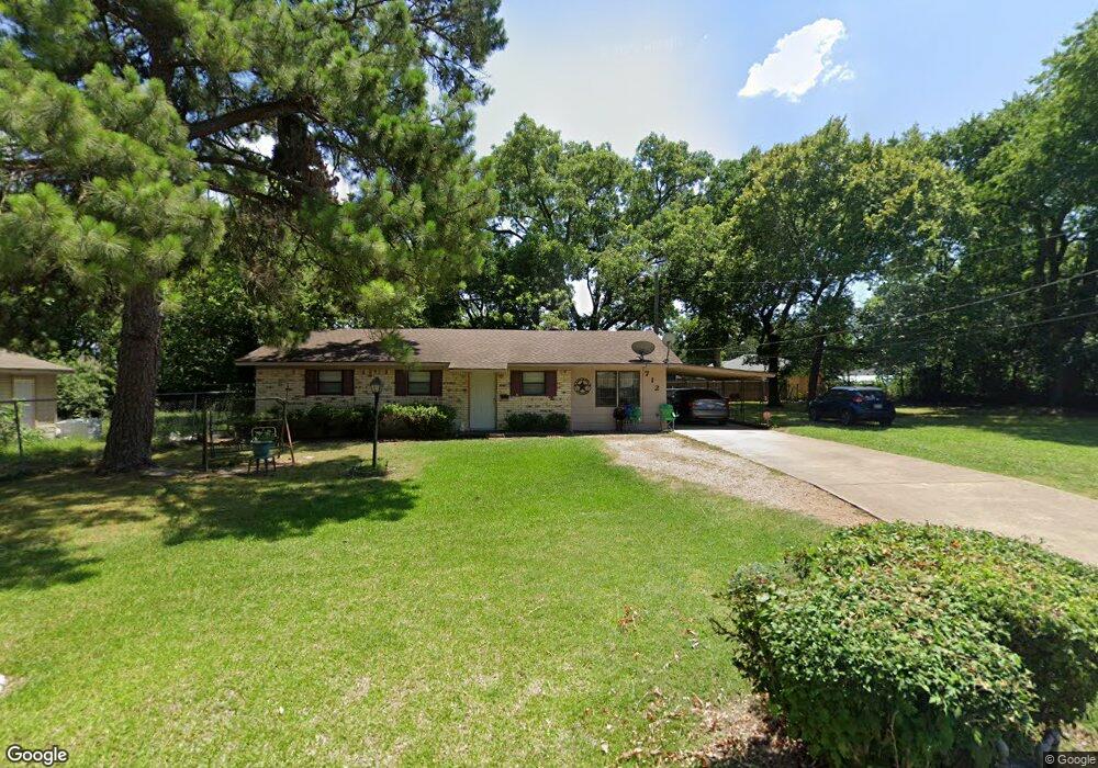 712 E 7th St, Bonham, TX 75418 - photo 1