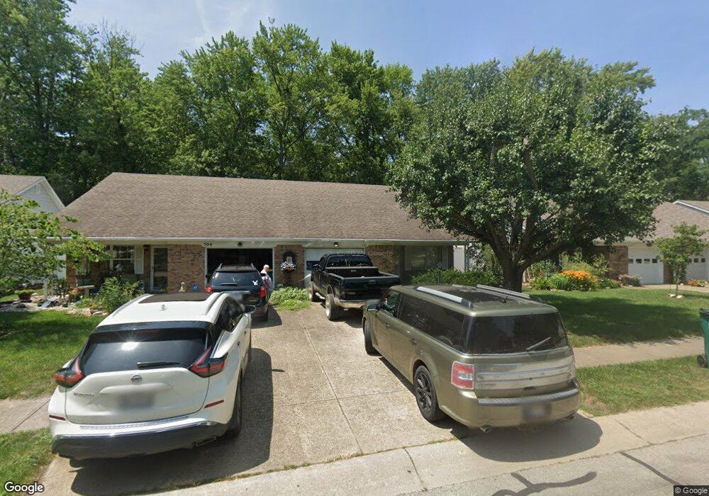 496 Ina Cir, Franklin, IN 46131 - photo 1