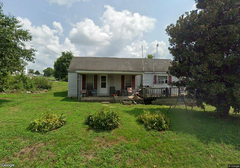 112 Church St, Harrodsburg, KY 40330 - photo 1