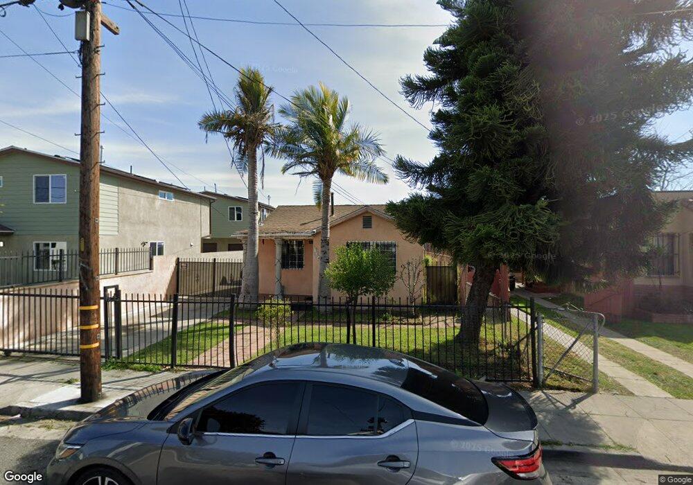 724 W Cherry St, Compton, CA 90222 - photo 1