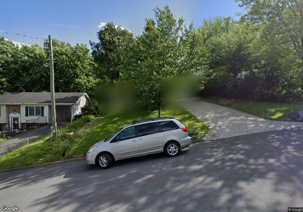 1613 Pondview Dr, Winchester, VA 22601 - photo 1