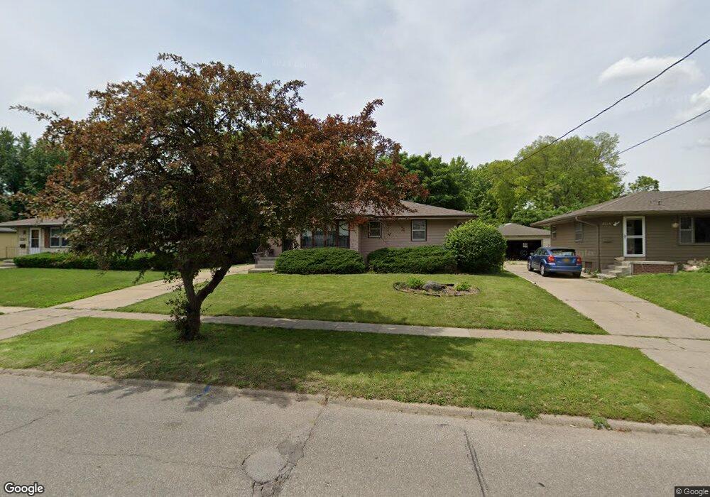 3214 E 26th St, Des Moines, IA 50317 - photo 1