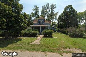 442 W 6th Ave, Red Cloud, NE 68970
