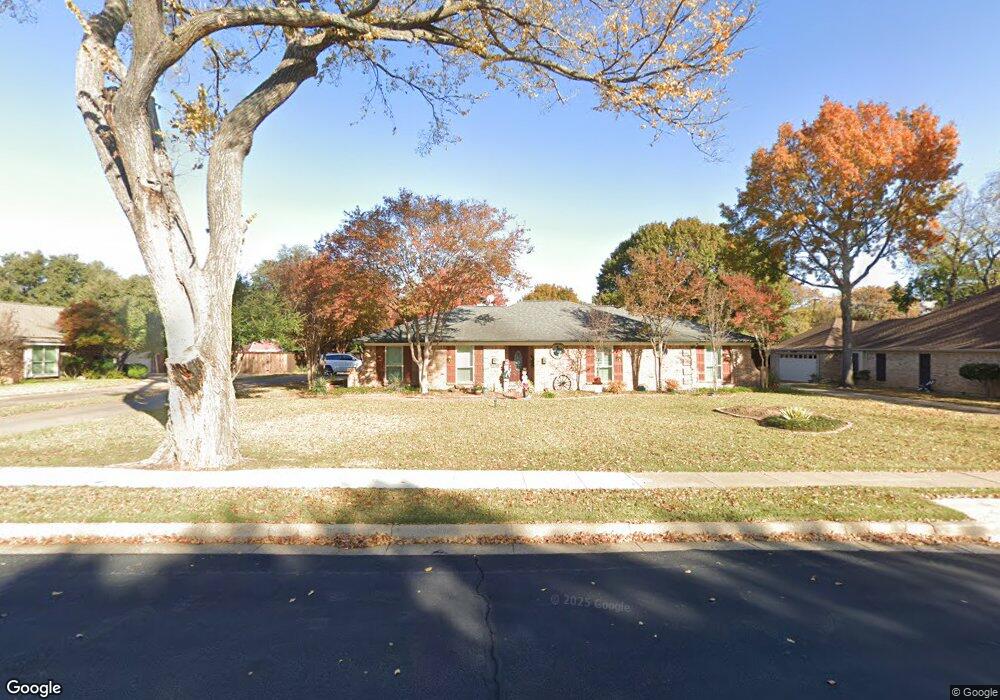 1709 Arthurs Cir, Bedford, TX 76021 - photo 1