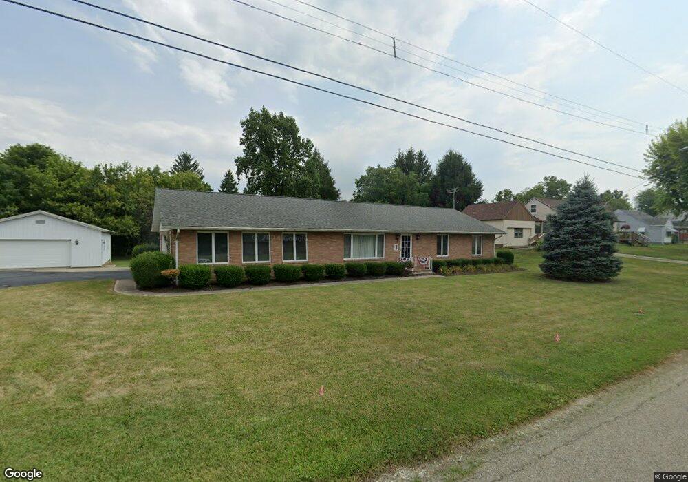 201 W Johns St, Blanchester, OH 45107 - photo 1