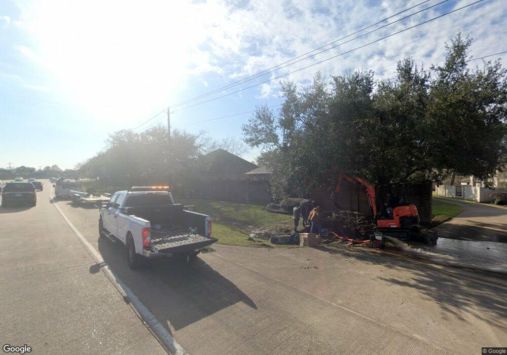 1549 Briar Bend Dr, Friendswood, TX 77546 - photo 1