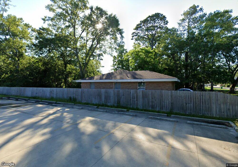 433 Codifer St, Slidell, LA 70458 - photo 1
