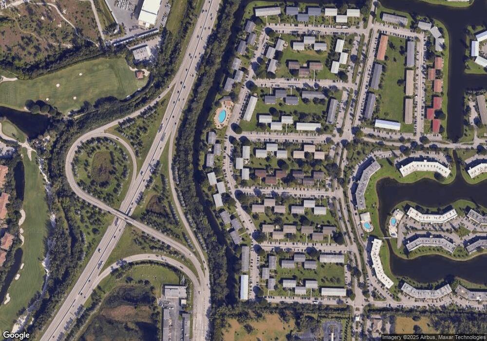 379 Windsor Q unit 379, West Palm Beach, FL 33417 - photo 1