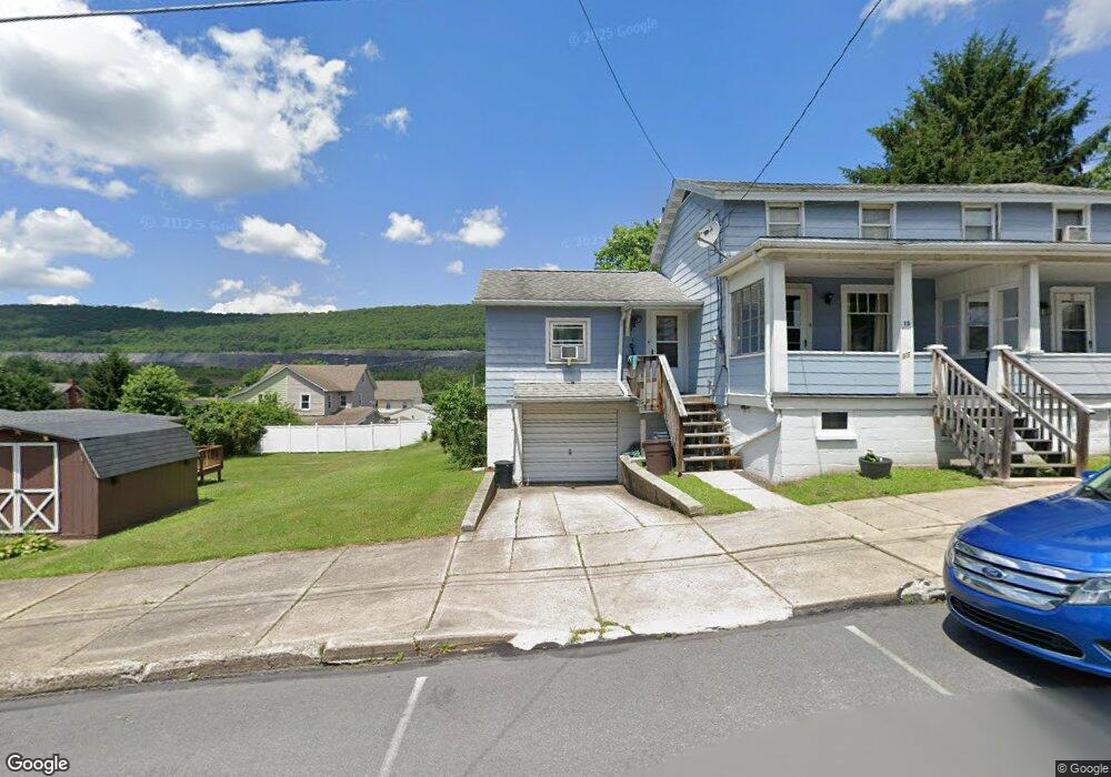 15 W Ruddle St, Coaldale, PA 18218 - photo 1