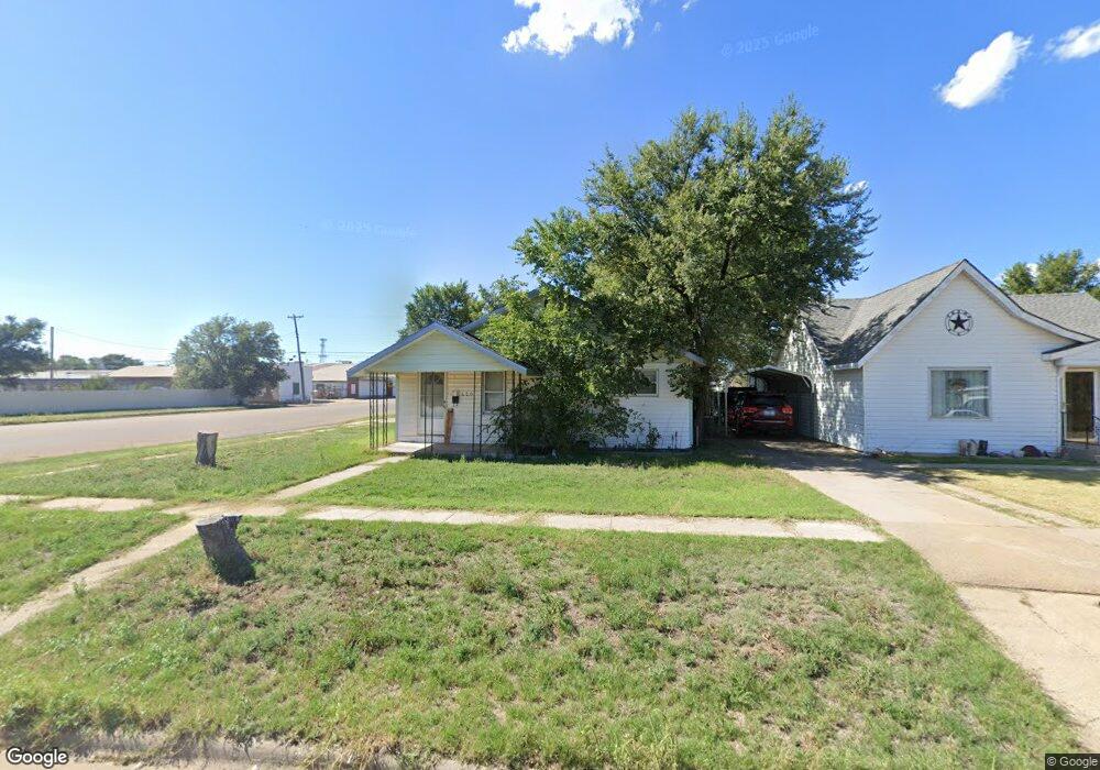 620 Binkley Ave, Dumas, TX 79029 - photo 1